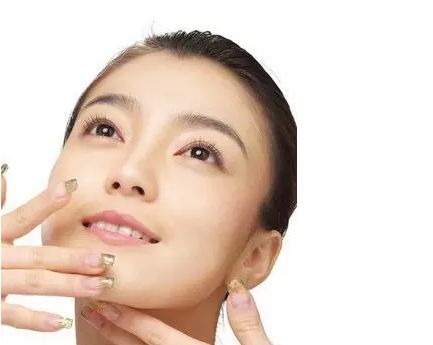 如何去除痘印呢？
