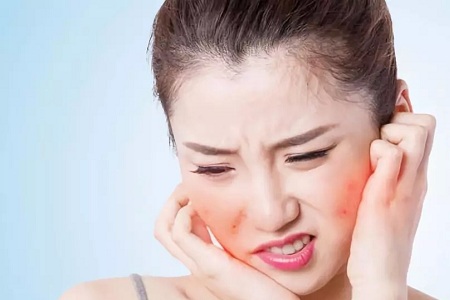 皮膚變成敏感肌怎么辦？如何修復(fù)敏感??？